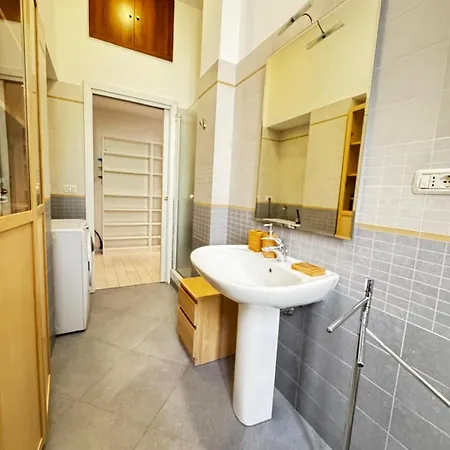 Apartment Kibilu - Bilocale Citta Studi, San Raffaele, Linate *